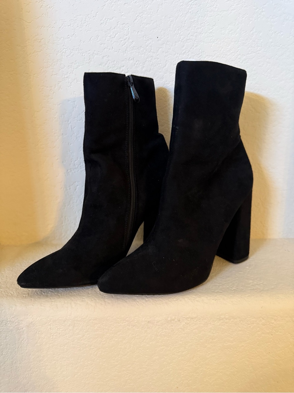 Women's Black Suede Pointed-Toe Block Heel Ankle Boots